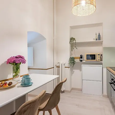 Vittorio Veneto - Central Boutique Studio - Grand Maison 아파트